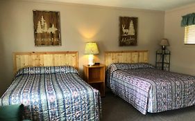 Dwight Village Motel